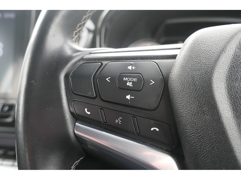 Isuzu 1.9 TD V-Cross Pickup Double Cab 4dr Diesel Auto 4WD Euro 6 (s/s) (164 ps)