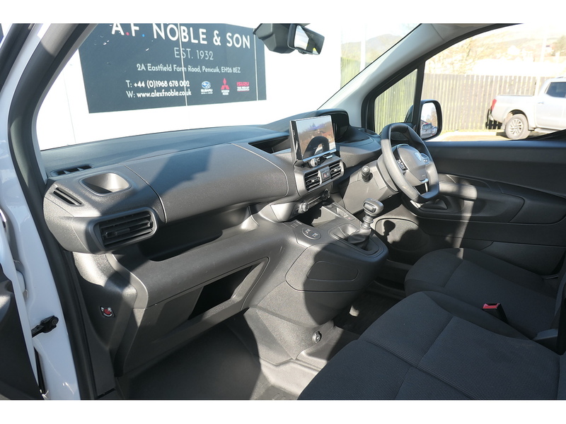 Peugeot 1.5 BlueHDi 950 Asphalt Long Panel Van 6dr Diesel Manual LWB Euro 6 (s/s) (100 ps)