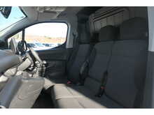 Peugeot Partner BlueHDi 950 Asphalt 