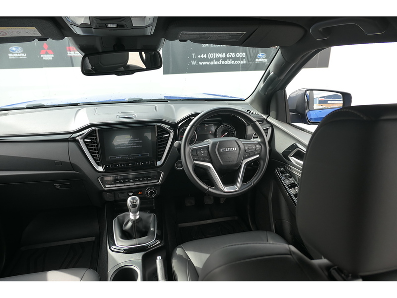 Isuzu 1.9 TD V-Cross Pickup Double Cab 4dr Diesel Manual 4WD Euro 6 (s/s) (164 ps)