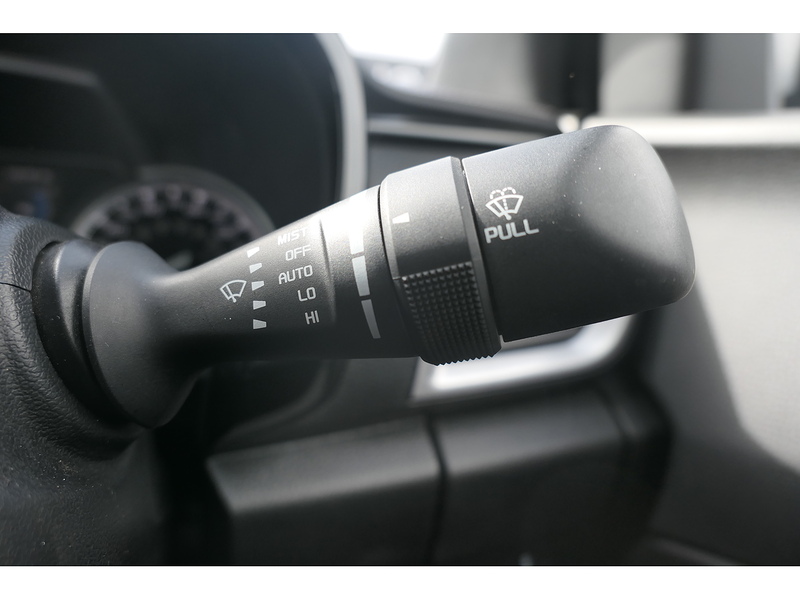 Isuzu 1.9 TD V-Cross Pickup Double Cab 4dr Diesel Manual 4WD Euro 6 (s/s) (164 ps)