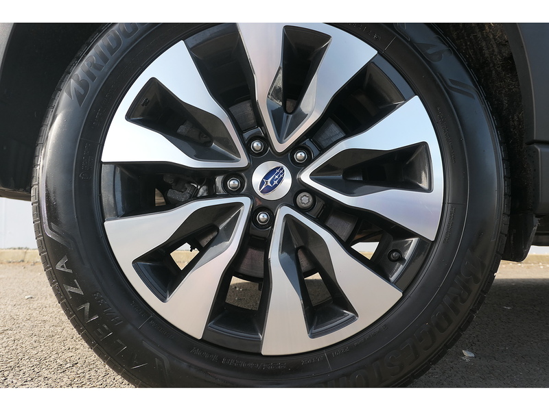 Subaru 2.5i Touring Estate 5dr Petrol Lineartronic 4WD Euro 6 (s/s) (169 ps)