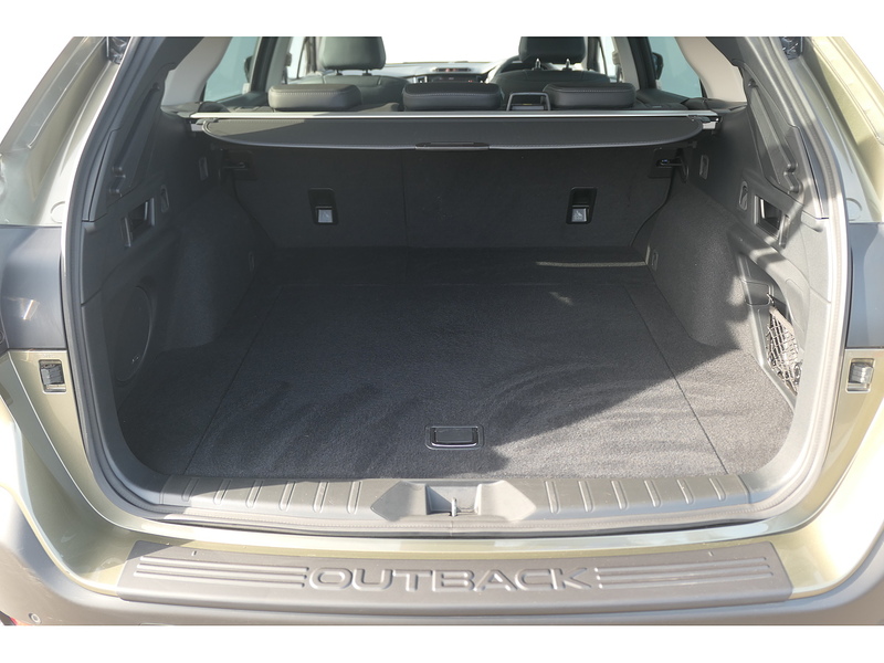 Subaru 2.5i Touring Estate 5dr Petrol Lineartronic 4WD Euro 6 (s/s) (169 ps)