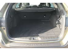 Subaru Outback i Touring 