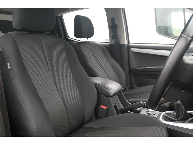 Isuzu 1.9 TD Yukon Pickup Double Cab 4dr Diesel Manual 4WD Euro 6 (164 ps)