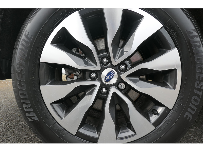 Subaru 2.5i Touring Estate 5dr Petrol Lineartronic 4WD Euro 6 (s/s) (169 ps)