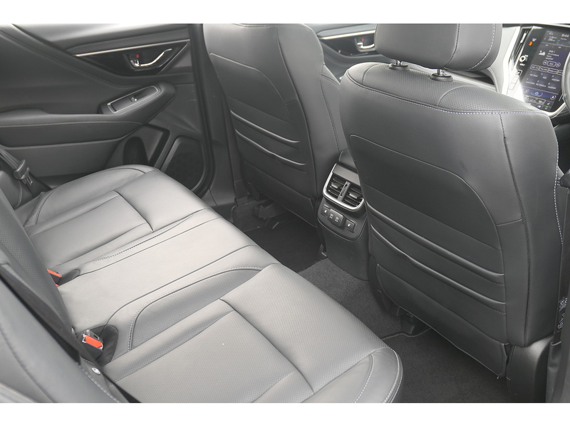 Subaru 2.5i Touring Estate 5dr Petrol Lineartronic 4WD Euro 6 (s/s) (169 ps)