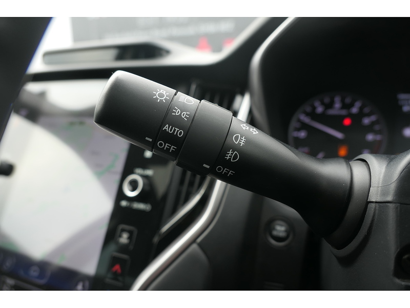 Subaru 2.5i Touring Estate 5dr Petrol Lineartronic 4WD Euro 6 (s/s) (169 ps)