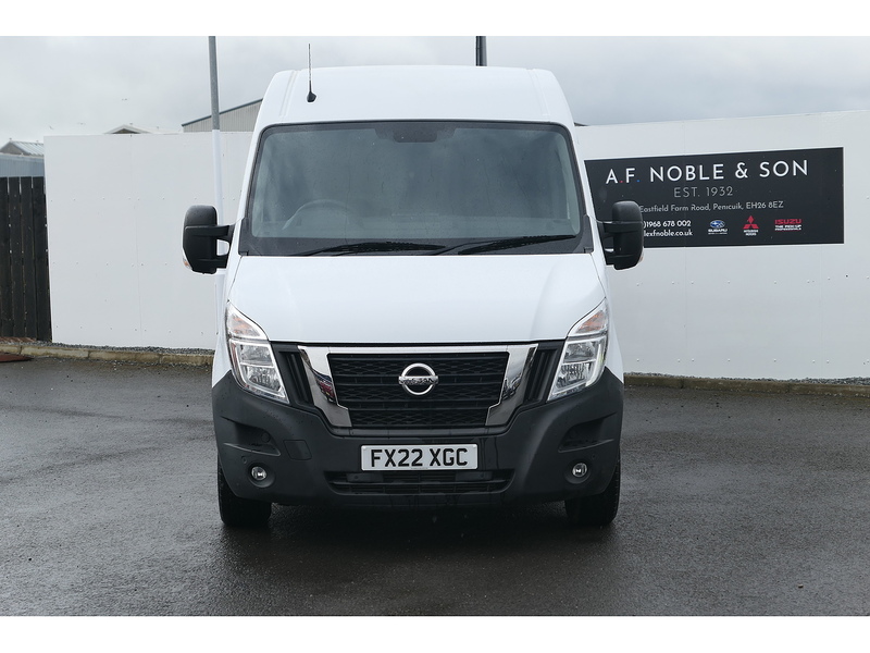 Nissan 2.3 dCi 35 Tekna Panel Van 4dr Diesel Manual FWD L3 H2 Euro 6 (135 ps)