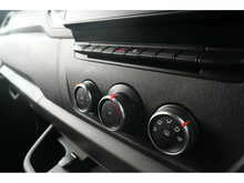 Nissan Interstar dCi 35 Tekna 