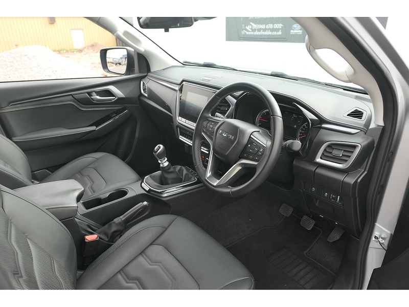 Isuzu 1.9 TD DL40 Pickup Double Cab 4dr Diesel Manual 4WD Euro 6 (s/s) (164 ps)