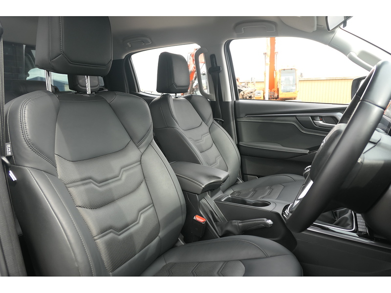 Isuzu 1.9 TD DL40 Pickup Double Cab 4dr Diesel Manual 4WD Euro 6 (s/s) (164 ps)