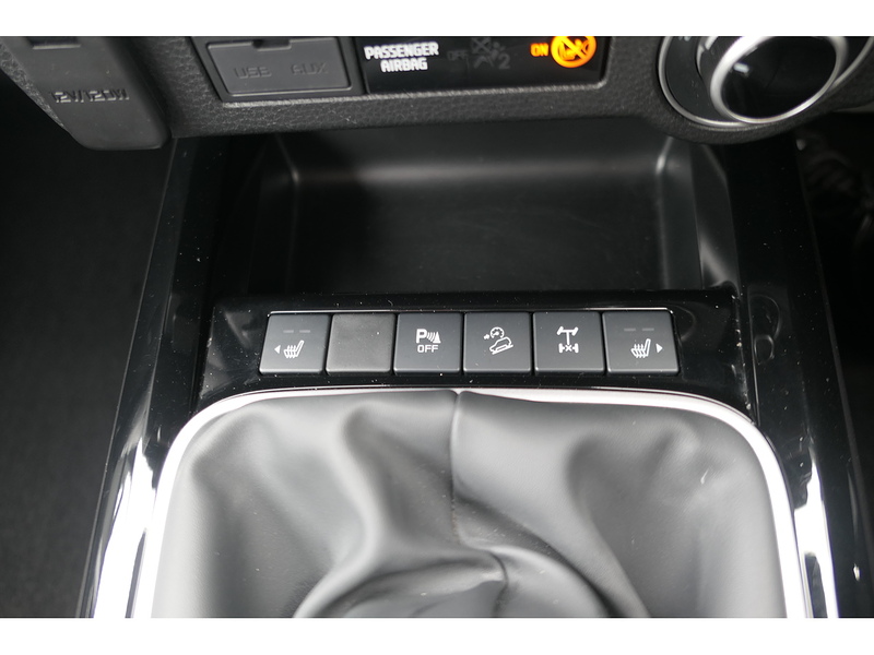 Isuzu 1.9 TD DL40 Pickup Double Cab 4dr Diesel Manual 4WD Euro 6 (s/s) (164 ps)