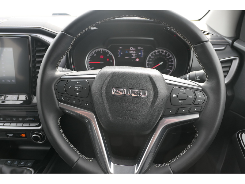 Isuzu 1.9 TD DL40 Pickup Double Cab 4dr Diesel Manual 4WD Euro 6 (s/s) (164 ps)