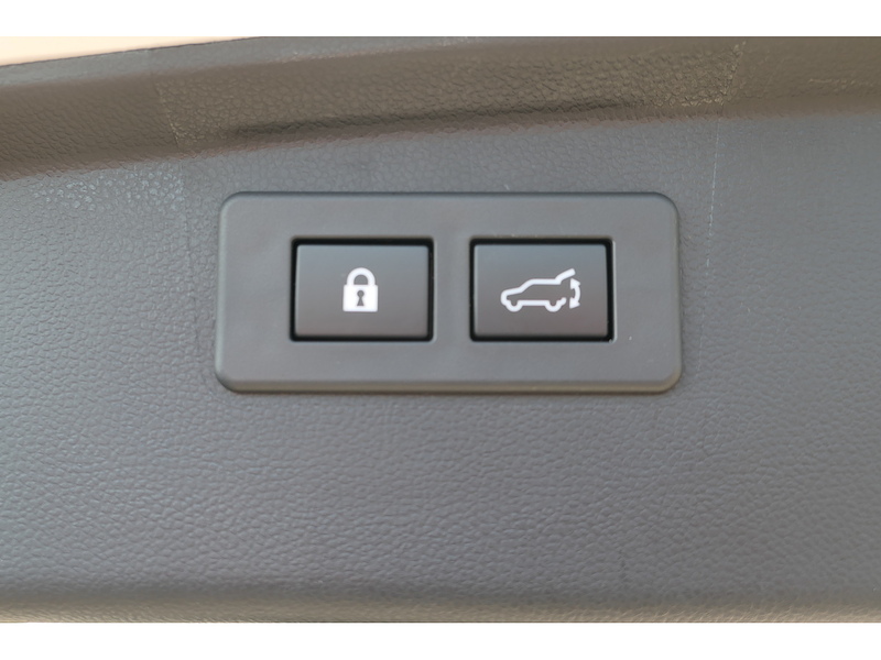 Subaru 2.5i Touring Estate 5dr Petrol Lineartronic 4WD Euro 6 (s/s) (169 ps)