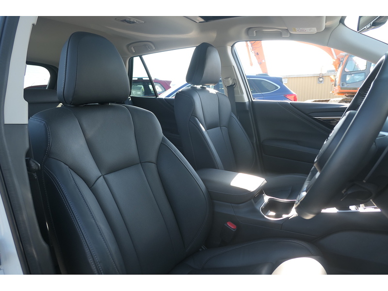 Subaru 2.5i Touring Estate 5dr Petrol Lineartronic 4WD Euro 6 (s/s) (169 ps)