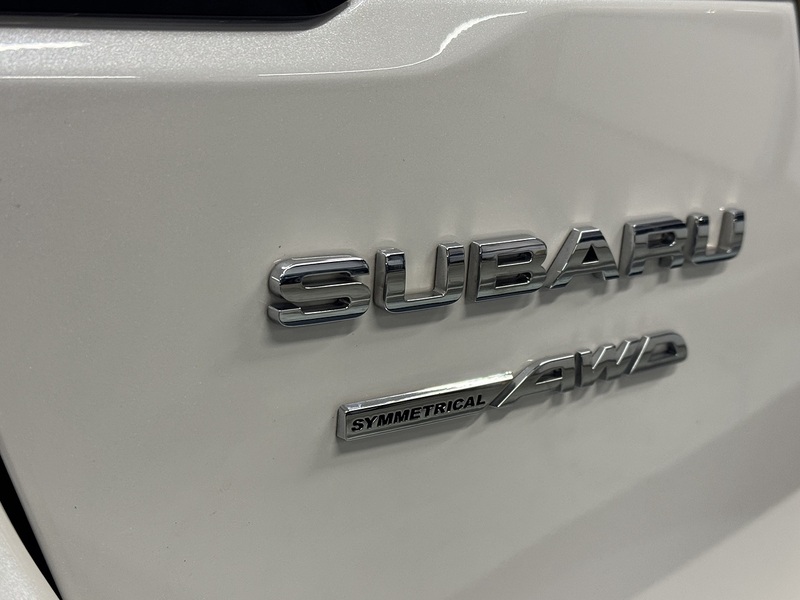 Subaru 2.5i Touring Estate 5dr Petrol Lineartronic 4WD Euro 6 (s/s) (169 ps)