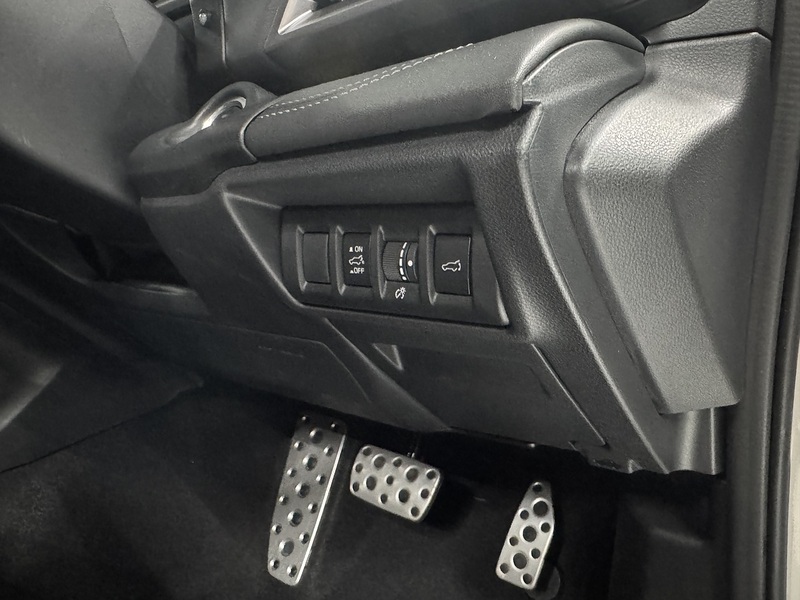 Subaru 2.5i Touring Estate 5dr Petrol Lineartronic 4WD Euro 6 (s/s) (169 ps)