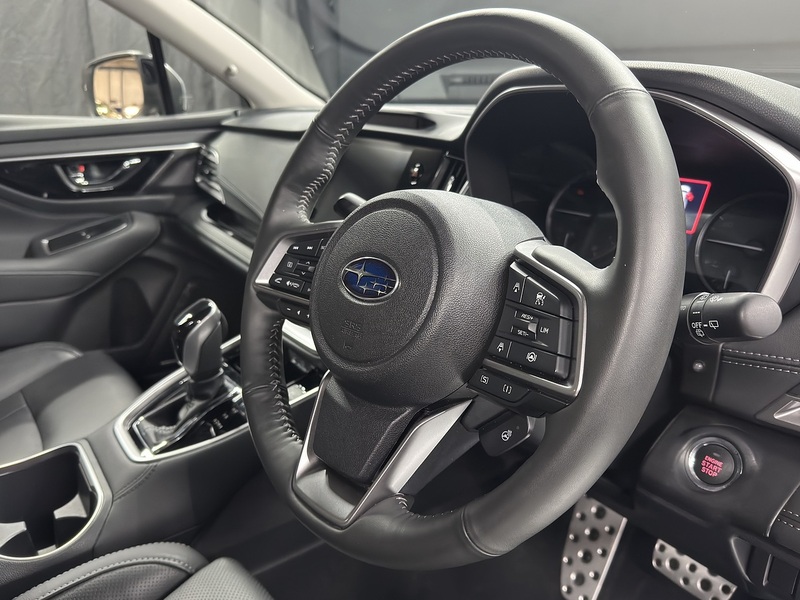 Subaru 2.5i Touring Estate 5dr Petrol Lineartronic 4WD Euro 6 (s/s) (169 ps)