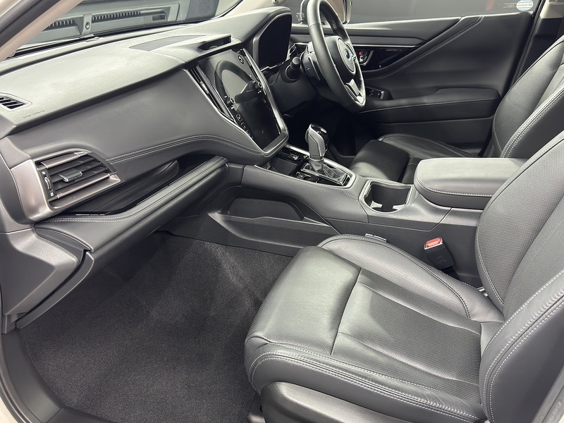 Subaru 2.5i Touring Estate 5dr Petrol Lineartronic 4WD Euro 6 (s/s) (169 ps)