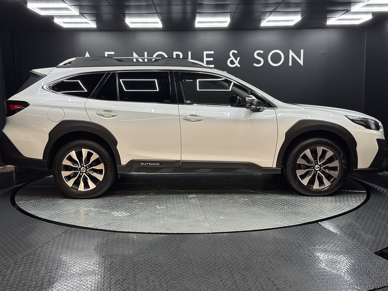 Subaru 2.5i Touring Estate 5dr Petrol Lineartronic 4WD Euro 6 (s/s) (169 ps)