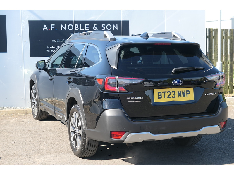 Subaru 2.5i Touring Estate 5dr Petrol Lineartronic 4WD Euro 6 (s/s) (169 ps)