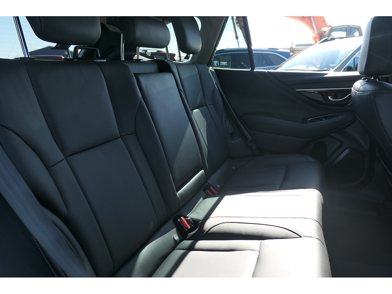 Subaru 2.5i Touring Estate 5dr Petrol Lineartronic 4WD Euro 6 (s/s) (169 ps)