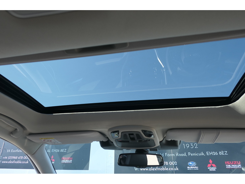 Subaru 2.5i Touring Estate 5dr Petrol Lineartronic 4WD Euro 6 (s/s) (169 ps)