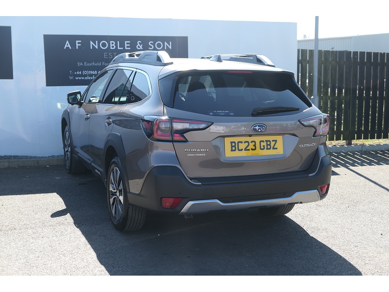 Subaru 2.5i Touring Estate 5dr Petrol Lineartronic 4WD Euro 6 (s/s) (169 ps)