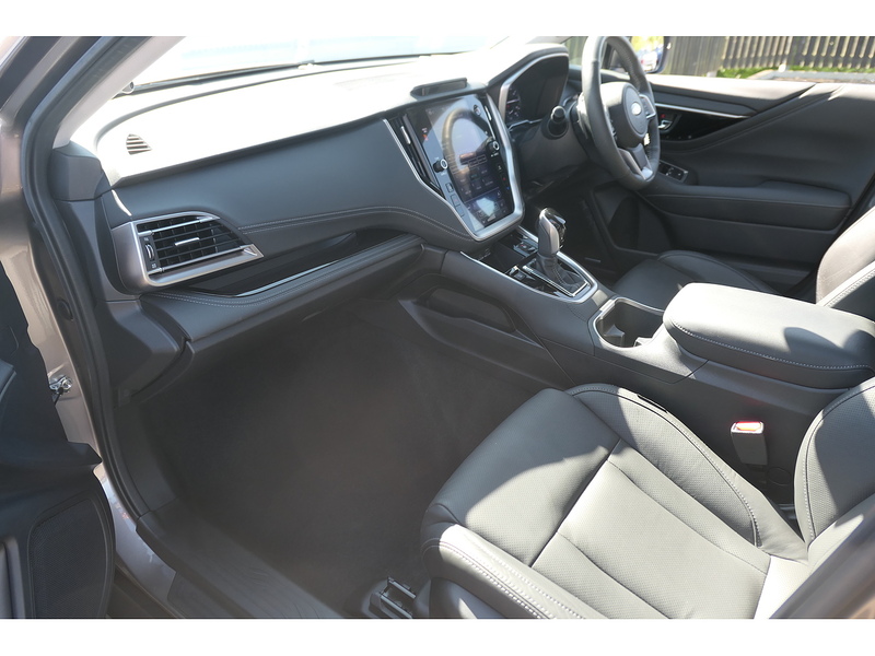 Subaru 2.5i Touring Estate 5dr Petrol Lineartronic 4WD Euro 6 (s/s) (169 ps)