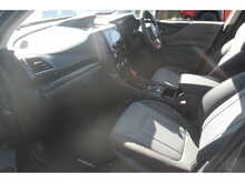 Subaru Forester i e-Boxer Sport 