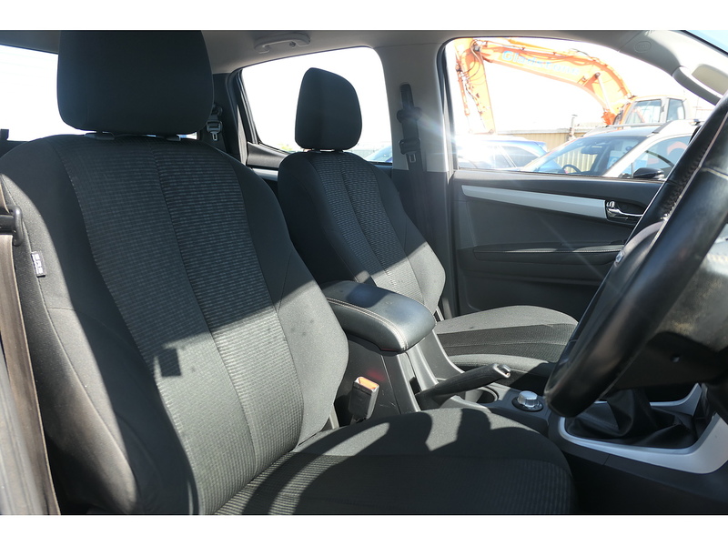 Isuzu 1.9 TD Yukon Pickup Double Cab 4dr Diesel Manual 4WD Euro 6 (164 ps)