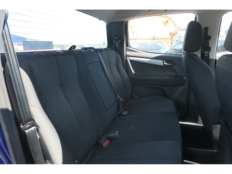 Isuzu 1.9 TD Yukon Pickup Double Cab 4dr Diesel Manual 4WD Euro 6 (164 ps)