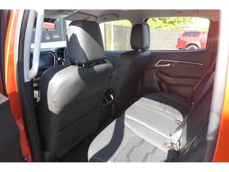 Isuzu 1.9 TD DL40 Pickup Double Cab 4dr Diesel Auto 4WD Euro 6 (s/s) (164 ps)