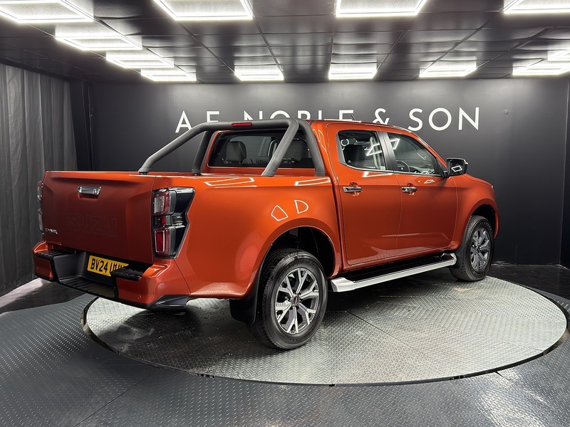 Isuzu 1.9 TD DL40 Pickup Double Cab 4dr Diesel Auto 4WD Euro 6 (s/s) (164 ps)