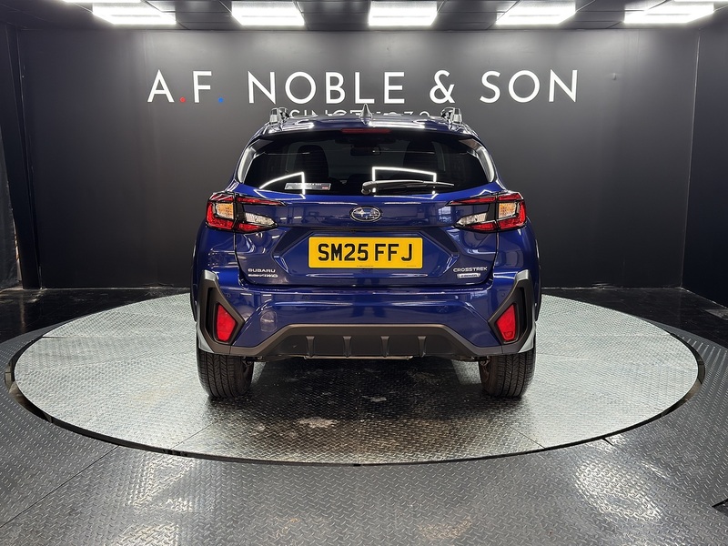 Subaru 2.0 i e-Boxer Limited SUV 5dr Petrol Hybrid Lineartronic 4WD Euro 6 (s/s) (136 ps)