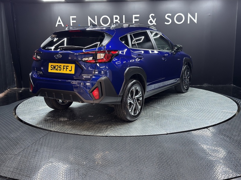 Subaru 2.0 i e-Boxer Limited SUV 5dr Petrol Hybrid Lineartronic 4WD Euro 6 (s/s) (136 ps)