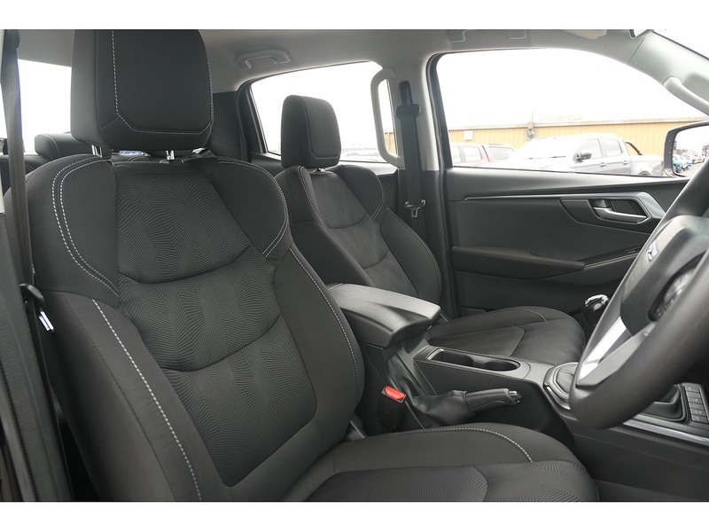 Isuzu 1.9 TD DL20 Pickup Double Cab 4dr Diesel Manual 4WD Euro 6 (s/s) (164 ps)