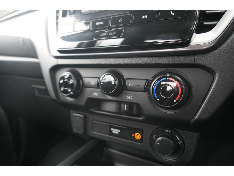 Isuzu 1.9 TD DL20 Pickup Double Cab 4dr Diesel Manual 4WD Euro 6 (s/s) (164 ps)