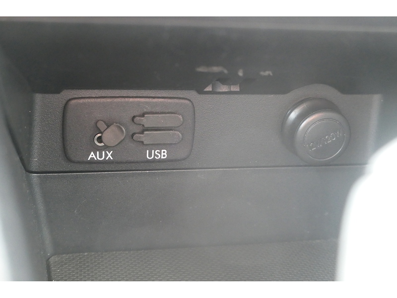 Subaru 1.6i RC Hatchback 5dr Petrol Lineartronic 4WD Euro 6 (s/s) (114 ps)