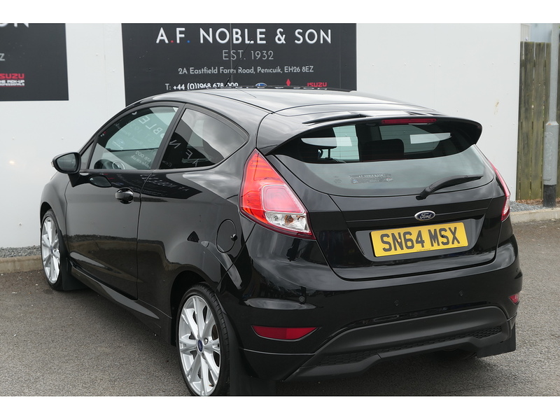 Ford 1.6 TDCi Sport Panel Van 3dr Diesel Manual (94 bhp)