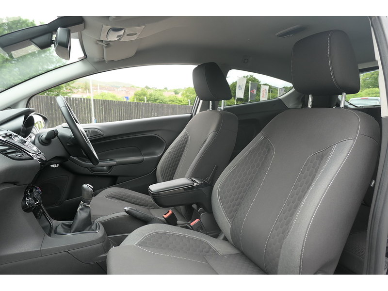 Ford 1.6 TDCi Sport Panel Van 3dr Diesel Manual (94 bhp)