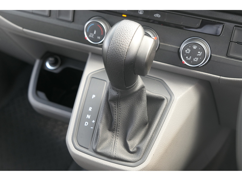 Volkswagen 2.0 TDI T30 Highline Panel Van 5dr Diesel DSG FWD SWB Euro 6 (s/s) (150 ps)