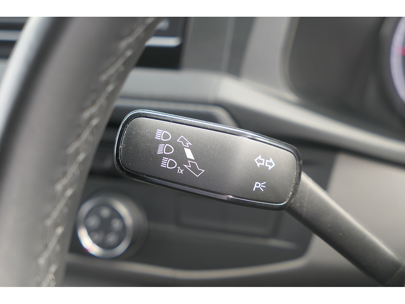 Volkswagen 2.0 TDI T30 Highline Panel Van 5dr Diesel DSG FWD SWB Euro 6 (s/s) (150 ps)