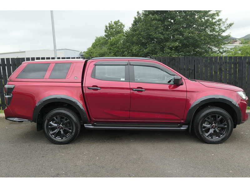 Isuzu 1.9 TD V-Cross Pickup Double Cab 4dr Diesel Auto 4WD Euro 6 (s/s) (164 ps)