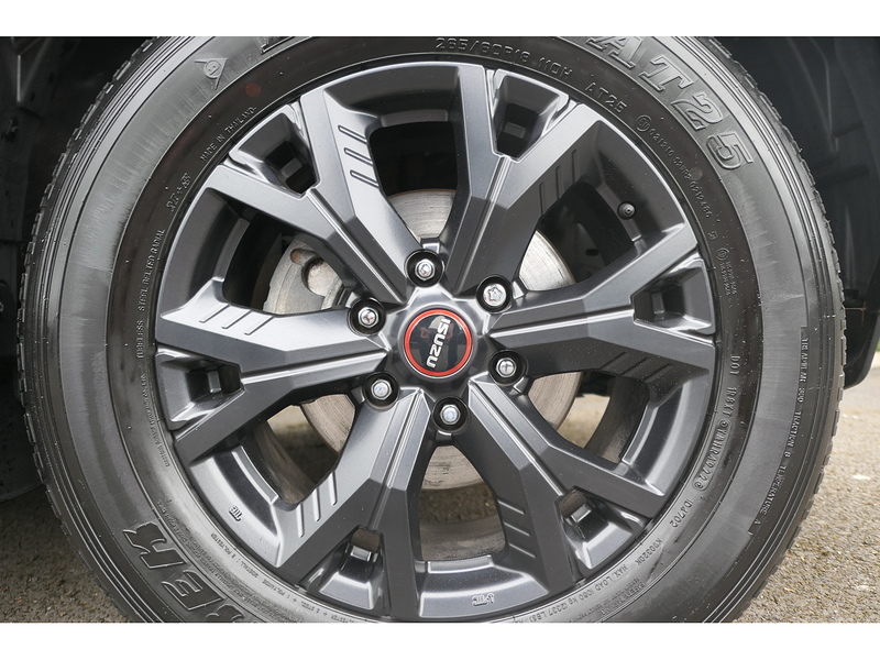 Isuzu 1.9 TD V-Cross Pickup Double Cab 4dr Diesel Auto 4WD Euro 6 (s/s) (164 ps)