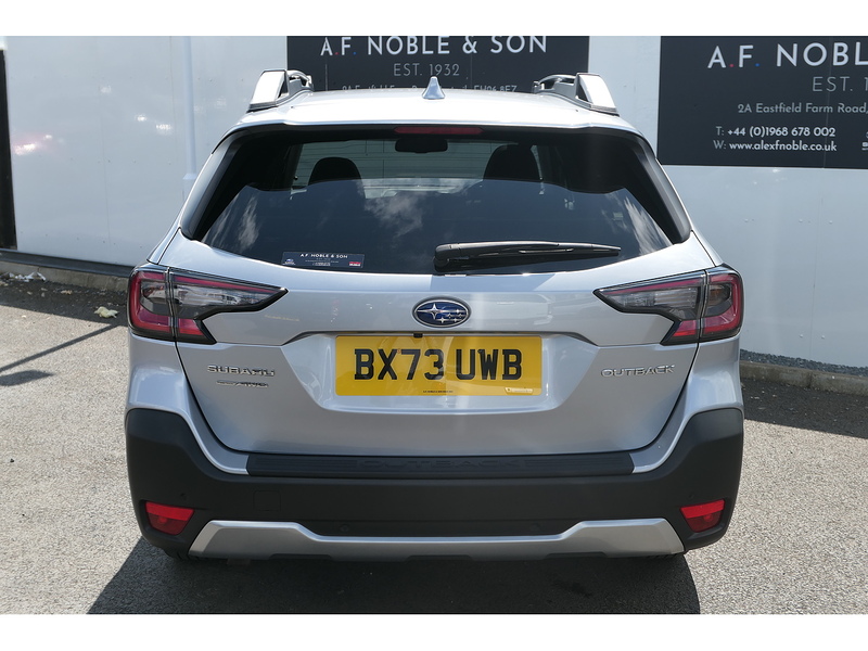 Subaru 2.5i Touring Estate 5dr Petrol Lineartronic 4WD Euro 6 (s/s) (169 ps)