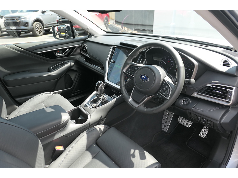 Subaru 2.5i Touring Estate 5dr Petrol Lineartronic 4WD Euro 6 (s/s) (169 ps)