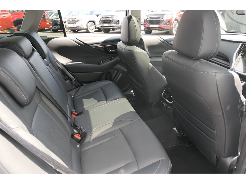 Subaru 2.5i Touring Estate 5dr Petrol Lineartronic 4WD Euro 6 (s/s) (169 ps)