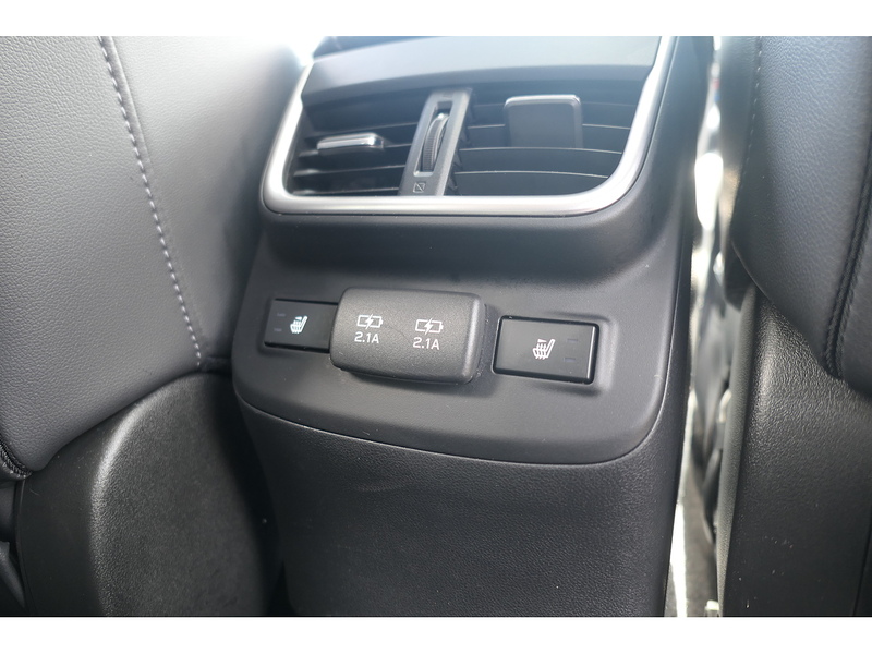 Subaru 2.5i Touring Estate 5dr Petrol Lineartronic 4WD Euro 6 (s/s) (169 ps)